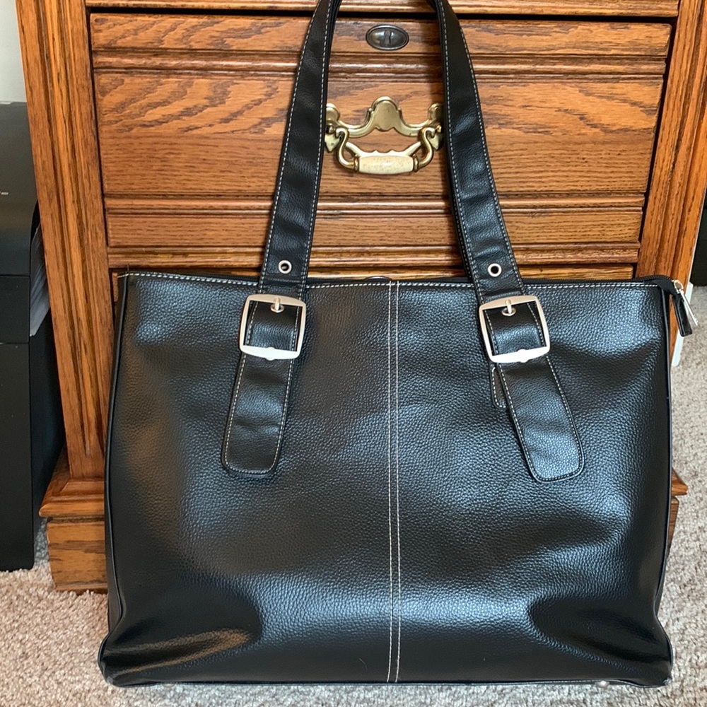Laptop tote by Solo
